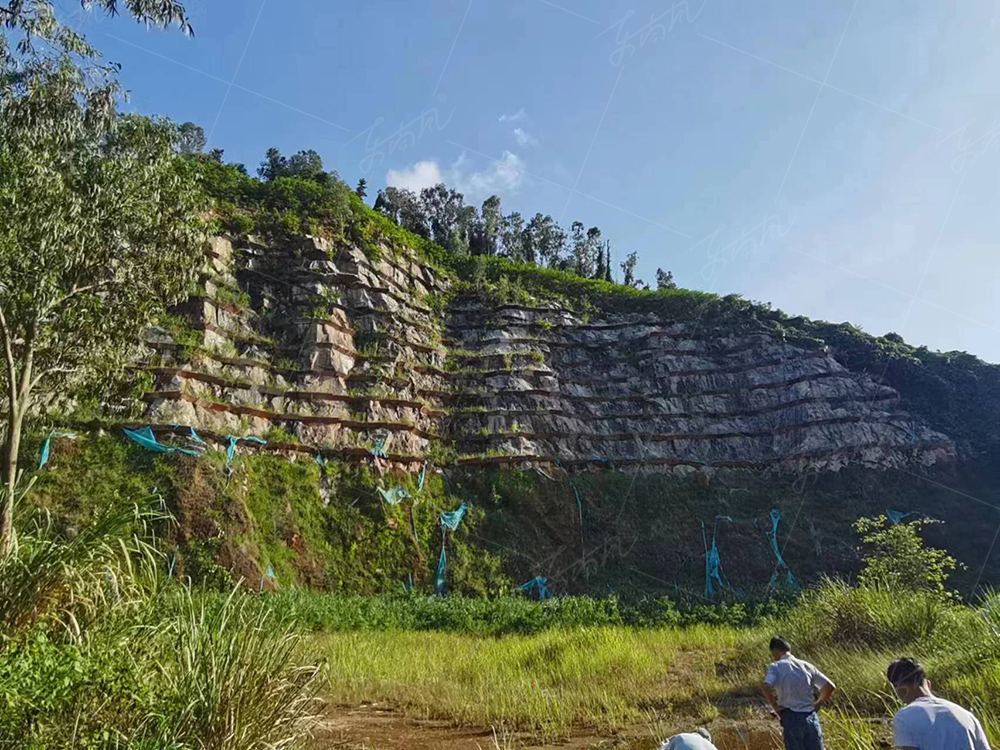 海南矿山修复项目